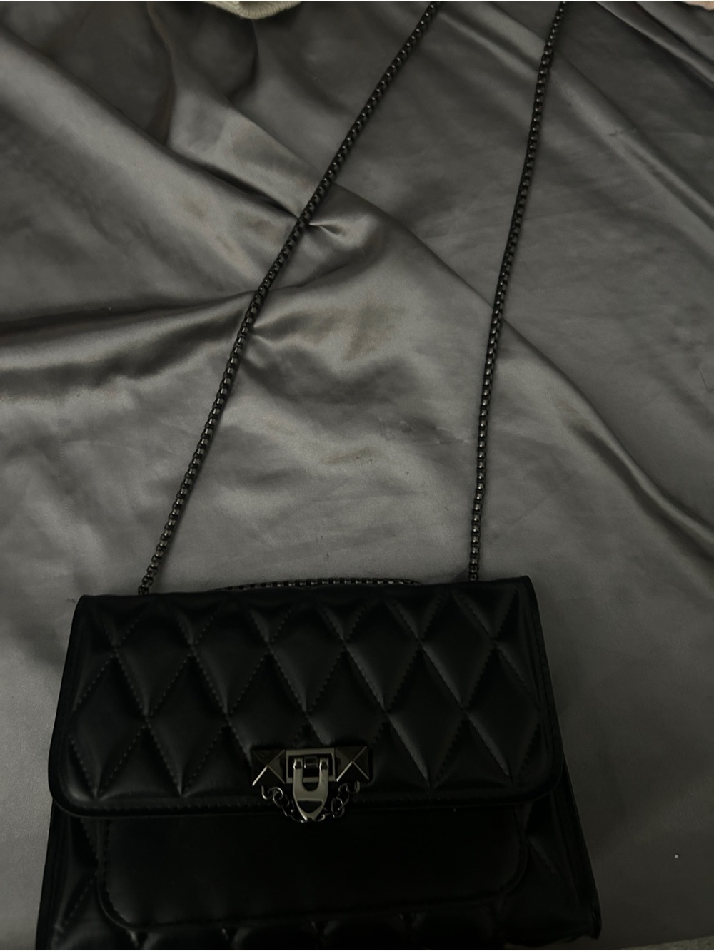 Quilted Black Chain Strap Shoulder Bag